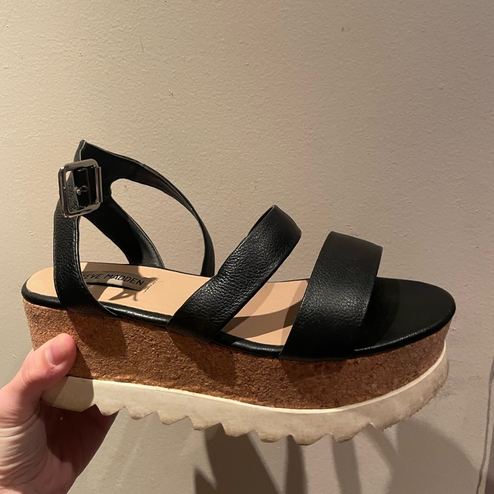 Steve Madden platform sandals
